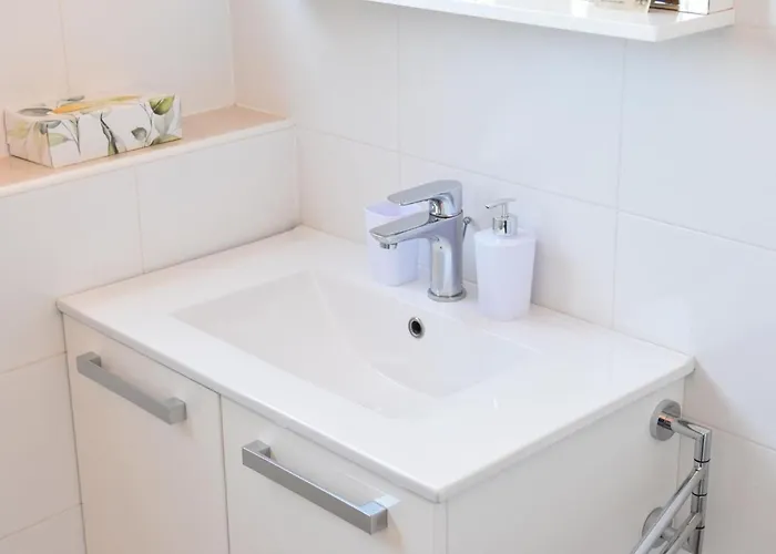 Luger 1- Og By Interhome *