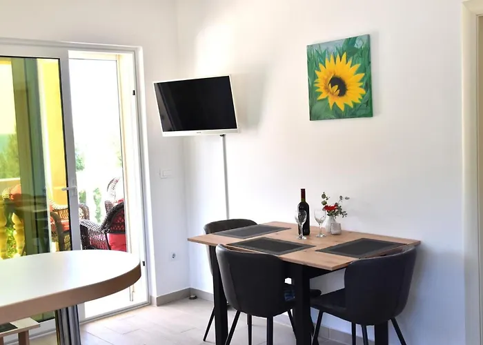 Luger 1- Og By Interhome Apartmán