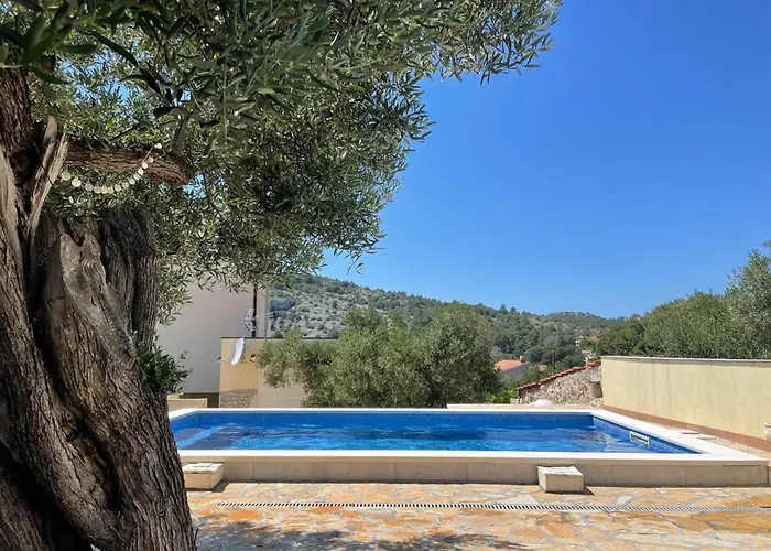 Luger 1- Og By Interhome Ražanj