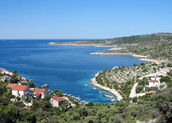 Luger 1- Og By Interhome